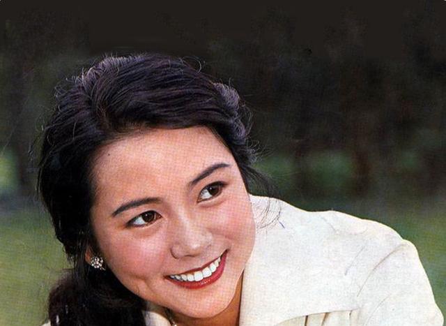 老照片:80年代18位絕色美女明星